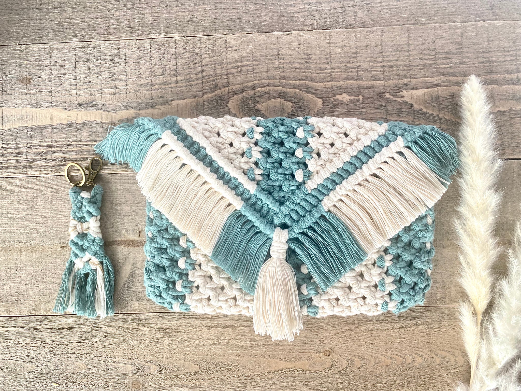 Macrame clutch online pattern